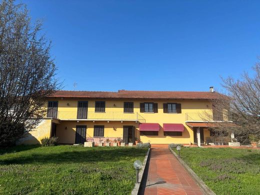 Загородный Дом, Saluzzo, Provincia di Cuneo