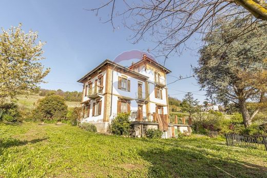 Villa in Salussola, Provincia di Biella