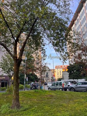 Attico a Milano, Lombardia