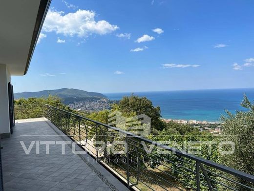 Villa en Agropoli, Provincia di Salerno