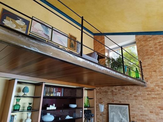 Villa in Almese, Turin