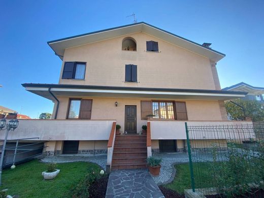 Villa Pogliano Milanese, Milano ilçesinde