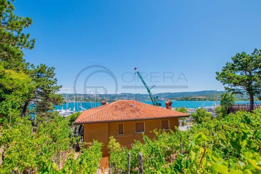 Villa in Muggia, Triest