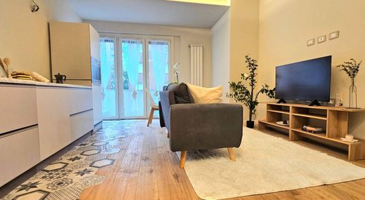 Apartment / Etagenwohnung in Mailand, Lombardei