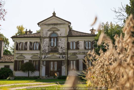 Villa in Zero Branco, Provincia di Treviso