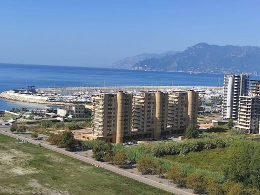 Apartament w Salerno, Provincia di Salerno