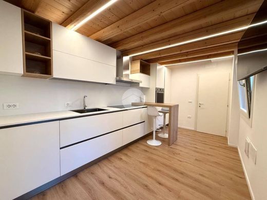 Элитный дом, Chioggia, Provincia di Venezia