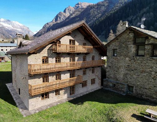 Apartment in Gressoney-Saint-Jean, Valle d'Aosta