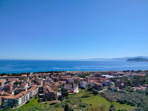 Villa en Gioiosa Marea, Messina