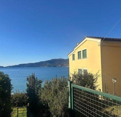 Apartament w Zoagli, Provincia di Genova