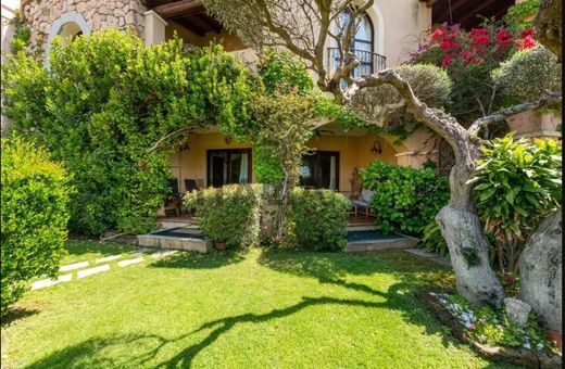 Appartamento a Villasimius, Provincia del Sud Sardegna