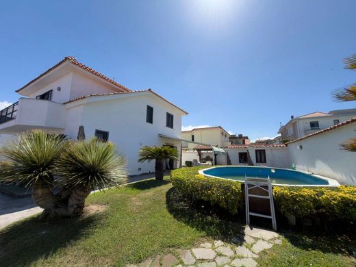 Villa in Giugliano in Campania, Naples
