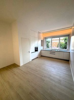 Apartment / Etagenwohnung in Mailand, Lombardei