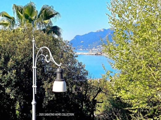 Daire Salerno, Salerno ilçesinde