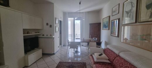 Villa in Broni, Provincia di Pavia