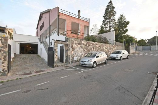 Villa in Cagliari, Provincia di Cagliari