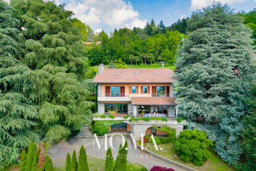 Villa en Oggiono, Provincia di Lecco