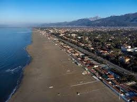 Villa in Forte dei Marmi, Provincia di Lucca