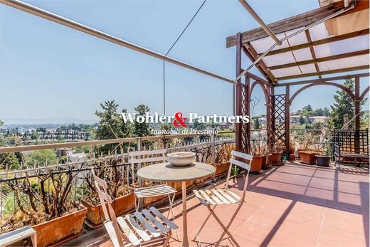 Penthouse w Rzym, Lazio