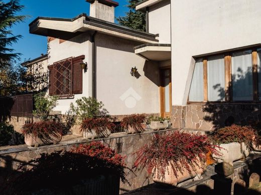 Willa w Vignate, Città metropolitana di Milano