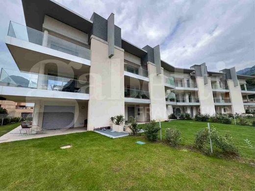 Penthouse à Valmadrera, Provincia di Lecco