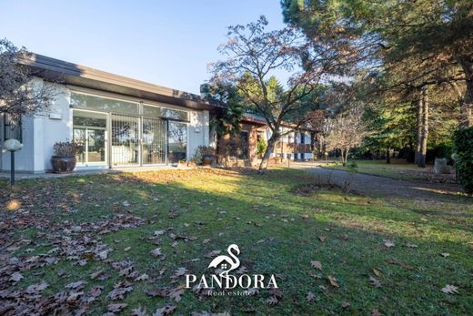 Villa à Gallarate, Varèse