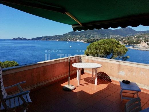 Apartment / Etagenwohnung in Rapallo, Genua