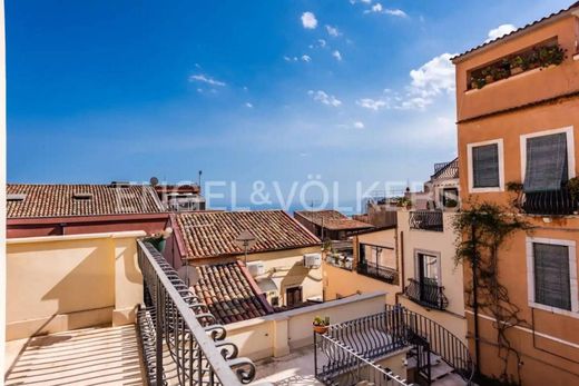 Luxus-Haus in Taormina, Messina