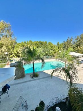 منزل مسطّب متراص ﻓﻲ بيسكارا, Provincia di Pescara