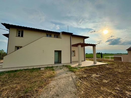 Landhuis in Pontedera, Province of Pisa