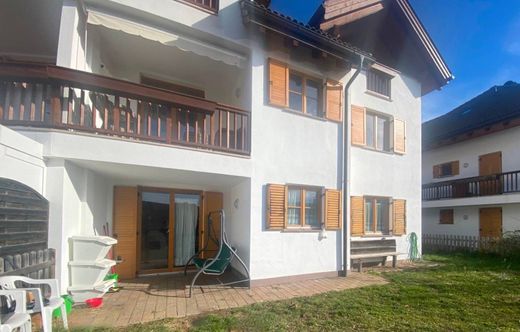 Apartment / Etagenwohnung in Lajen, Bozen