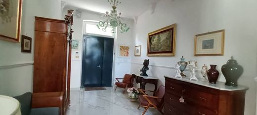 Villa in Caserta, Provincia di Caserta