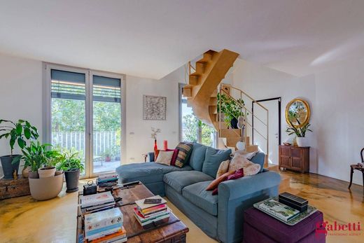 ミラノ, Città metropolitana di Milanoのアパートメント