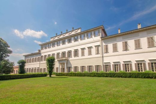 Villa a Corbetta, Milano