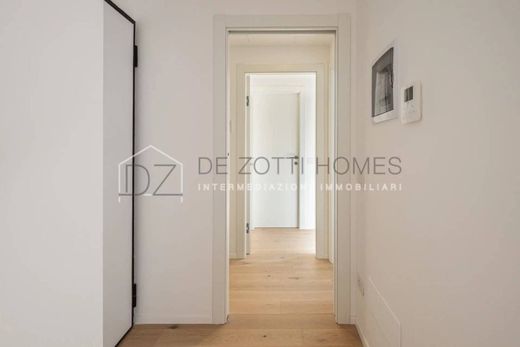 Apartment in Milan, Lombardy
