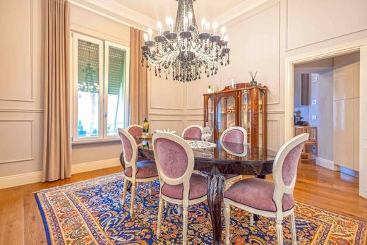 Appartamento a Livorno, Toscana