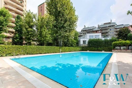 아파트 / 밀라노, Città metropolitana di Milano