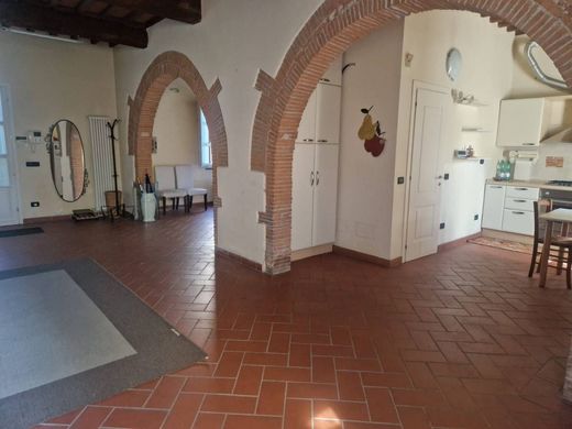 Luxury home in San Giuliano Terme, Pisa