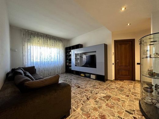 Villa in Santo Stefano Ticino, Milan