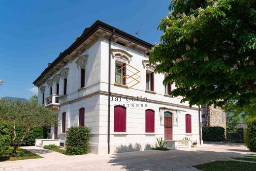 Villa en Schio, Provincia di Vicenza
