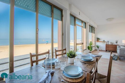 套间/公寓  Follonica, 格罗塞托省