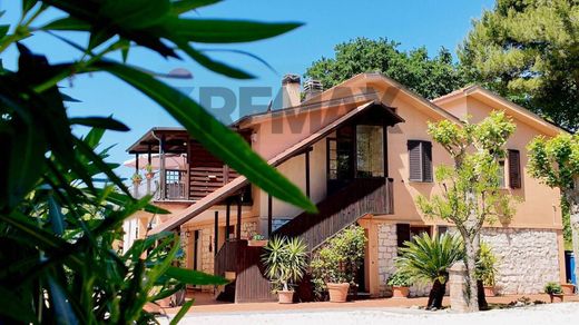 Villa in Ancona, Provincia di Ancona