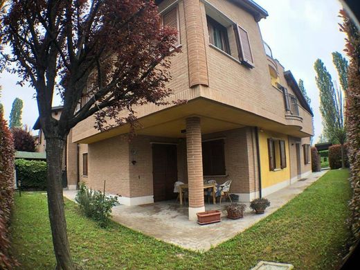 Villa Modena, Modena ilçesinde