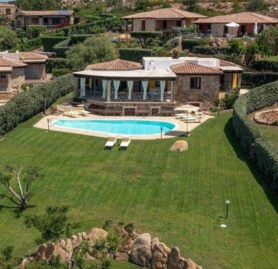 Villa in San Teodoro, Provincia di Sassari