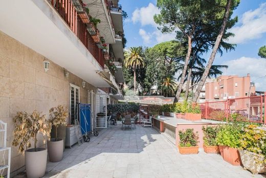 ﺷﻘﺔ ﻓﻲ روما, Lazio