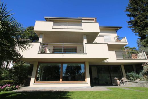 Villa à Inverigo, Côme