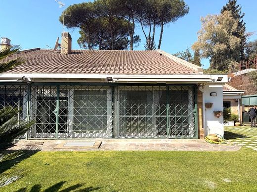Villa in Rome, Latium