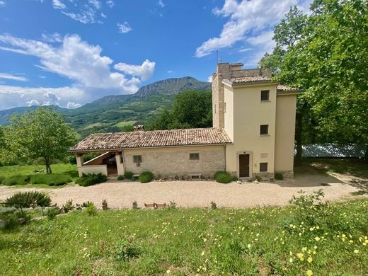 منزل ريفي ﻓﻲ Pietranico, Provincia di Pescara