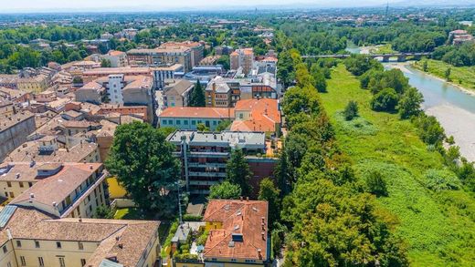 Appartamento a Parma, Emilia-Romagna