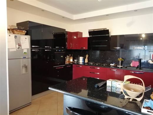 Βίλα σε Camporosso, Provincia di Imperia